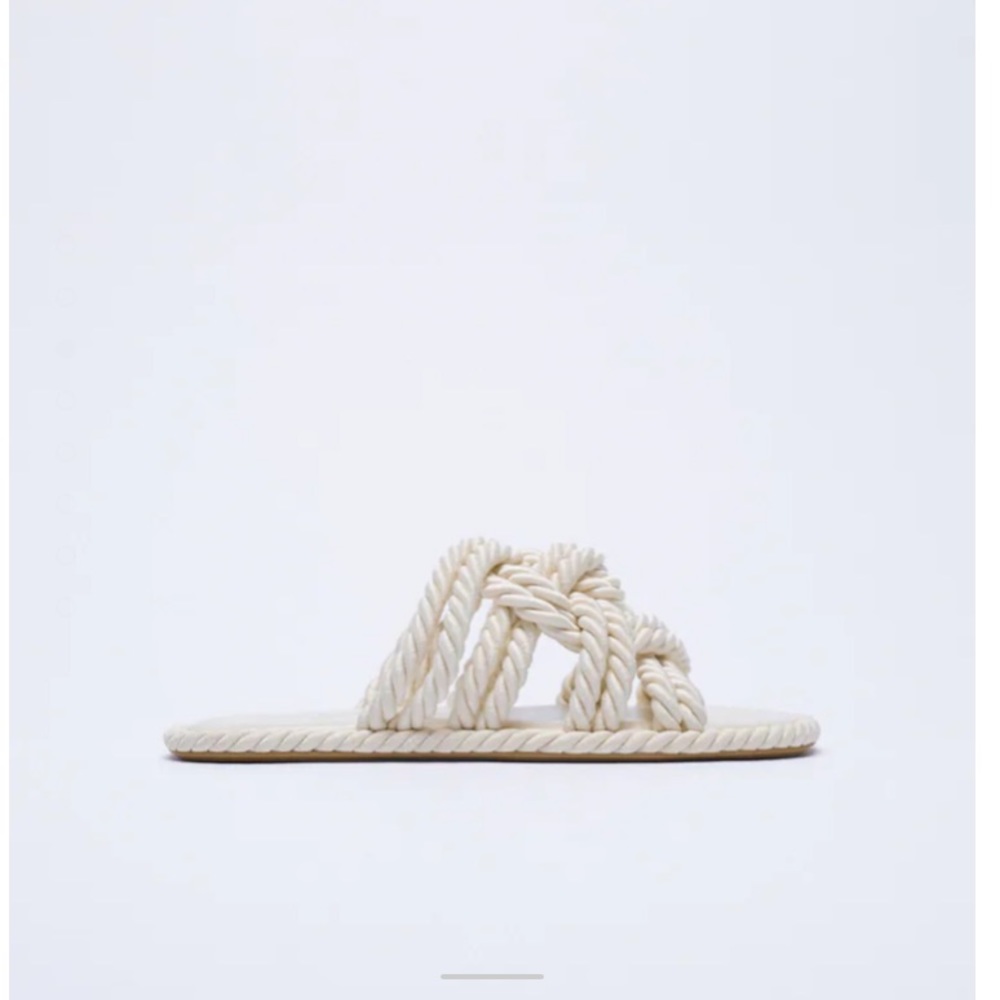 Zara low knotted sandals slides